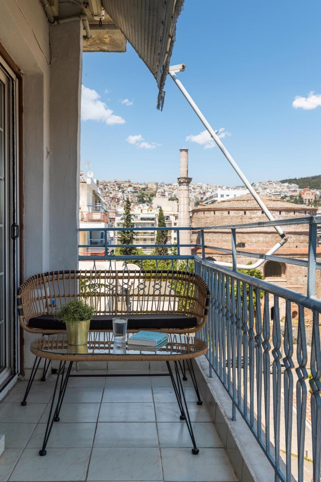La Maison De L'arc- Elegant With Unique View By Binobi! Salonic